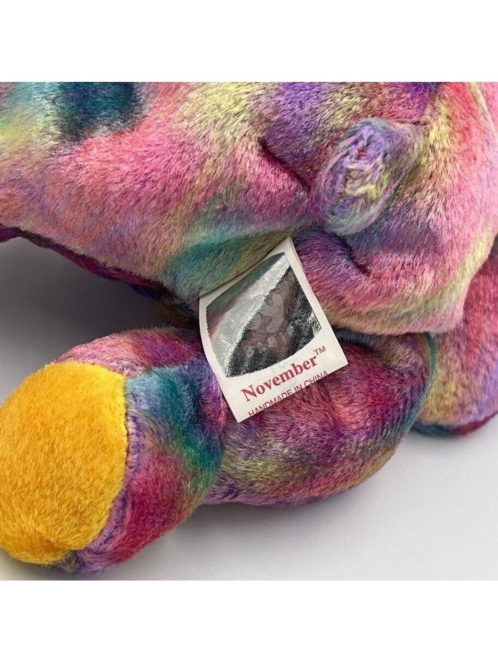 November Birthday Bear Vintage 2001 Ty Beanie Babies Tie Dye MWMTS Tag Protector - Picture 10 of 11